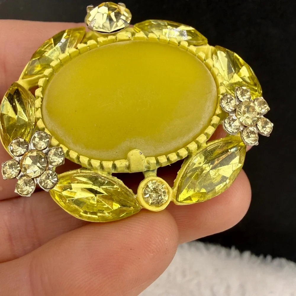 Vintage Brooch Yellow Enamel Rhinestone Floral Oval Pin